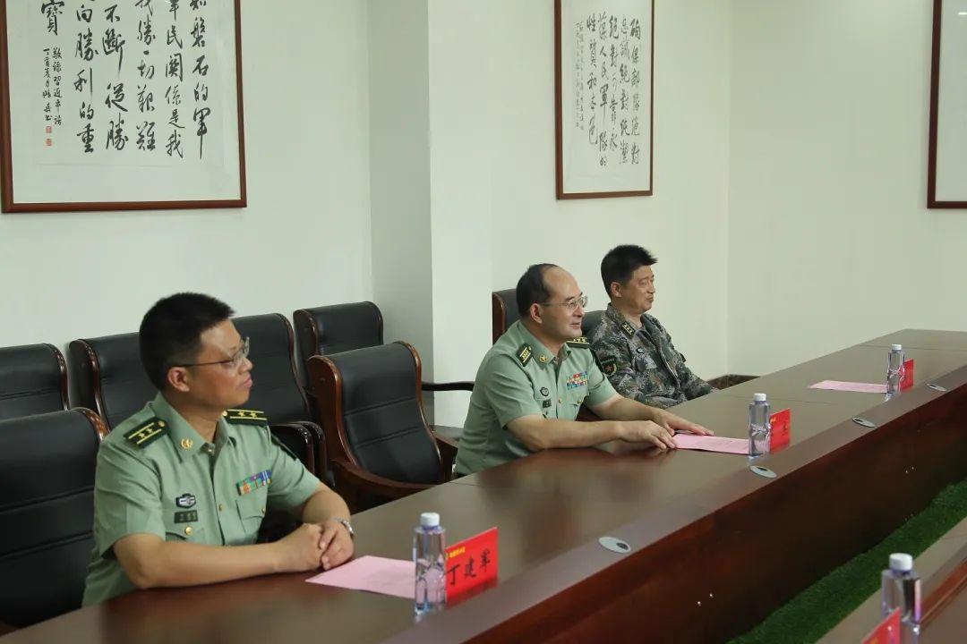 广东省军转信息网，连接军民，共筑未来